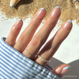 Newyuo Siren's Cove Press On Nail Set — Ocean-inspired Collection