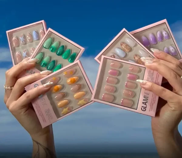 Newyuo Siren's Cove Press On Nail Set — Ocean-inspired Collection