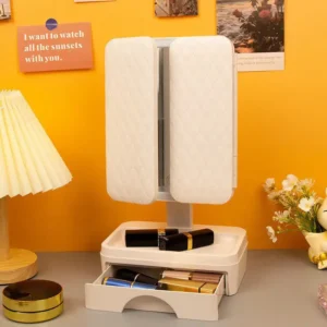Newyuo™ Trifold LED Makeup Mirror